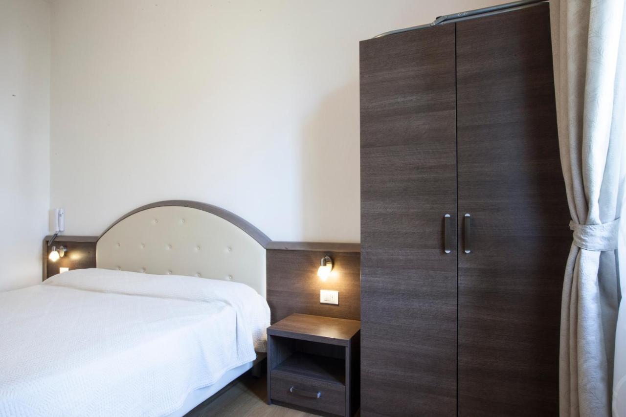 Hotel Amalfi Milan Extérieur photo