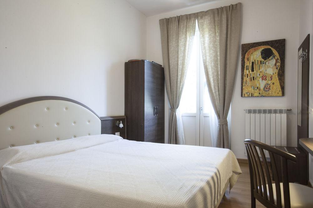 Hotel Amalfi Milan Extérieur photo