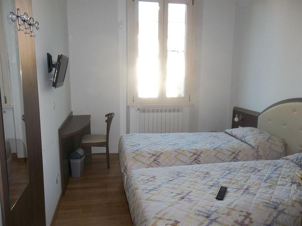 Hotel Amalfi Milan Extérieur photo